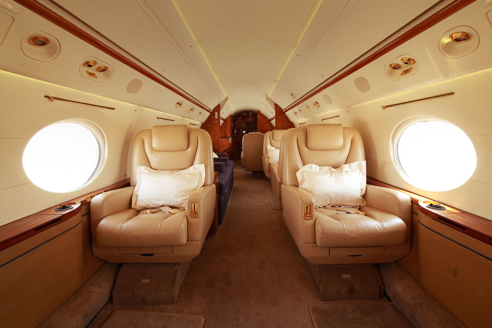 volo privato sul Gulfstream G300